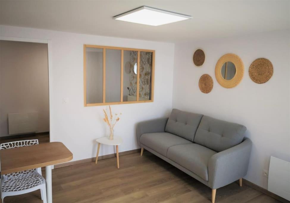 T1 Bis Proche Marais Avec Garage A Moto Apartment บัวร์ ภายนอก รูปภาพ